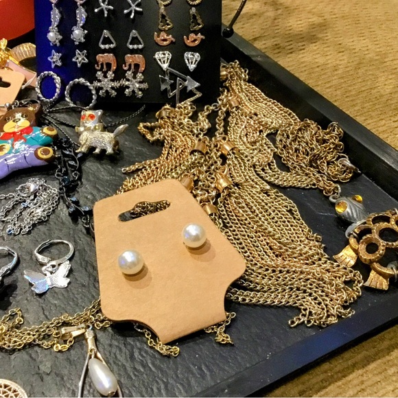 70 PIECES SELLERS BUNDLE All Wearable/Sellable 3.3 pounds - Picture 12 of 16